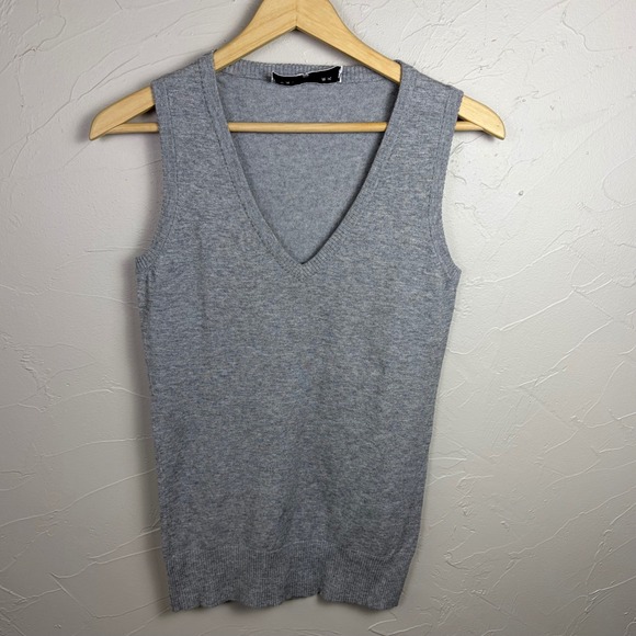 Trina Turk Sweaters - Trina Turk Sweater Vest Grey Small Cashmere Silk Wool Knit V-Neck Sleeveless Top